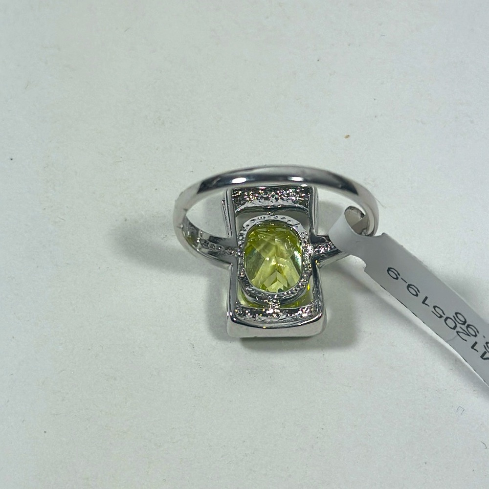 Sterling Silver Ring - Picture 6 of 7